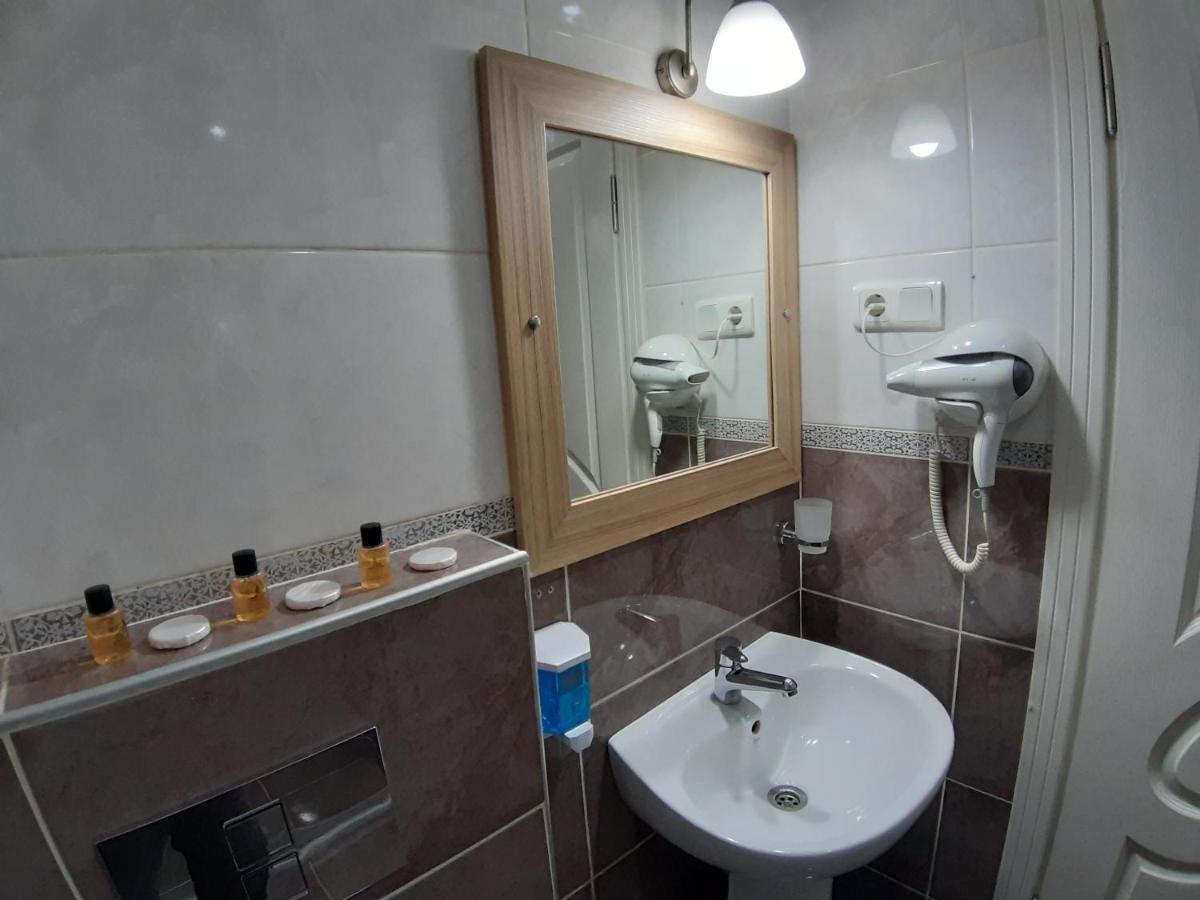 Burak Apart Istanbul Exterior photo